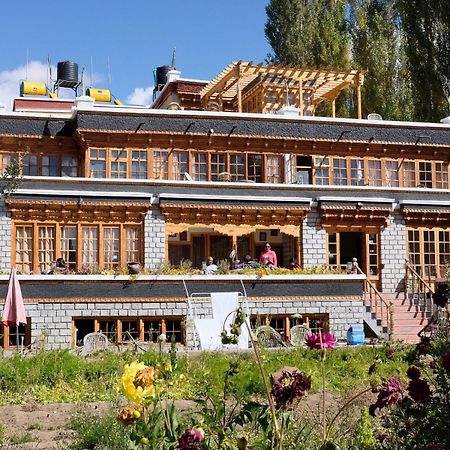 Silver Cloud Ladakh Leh Esterno foto